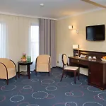 Admiral Hotel 4*