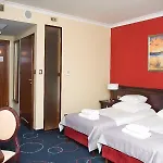 Admiral Hotel