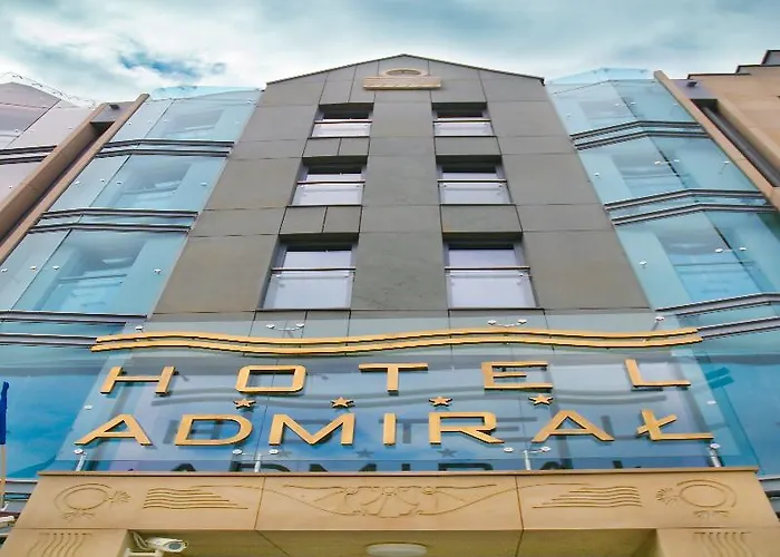 Admiral Hotel